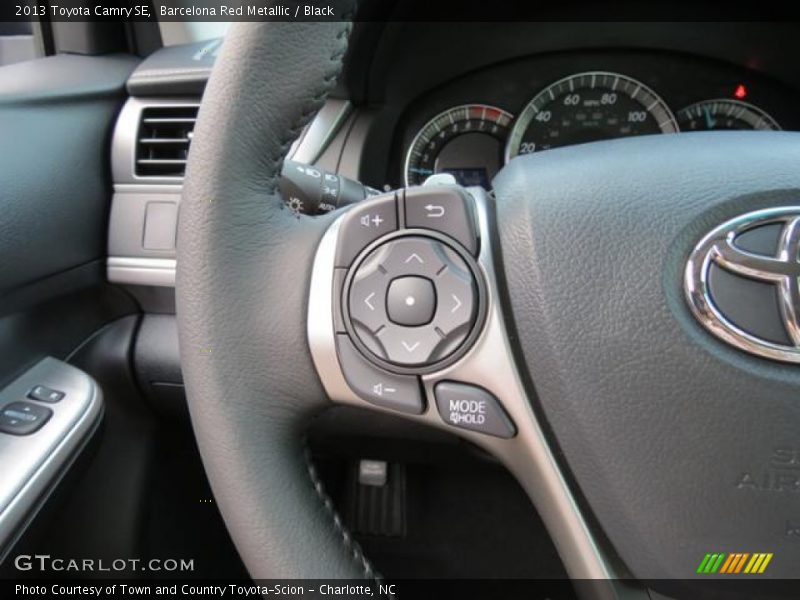 Barcelona Red Metallic / Black 2013 Toyota Camry SE