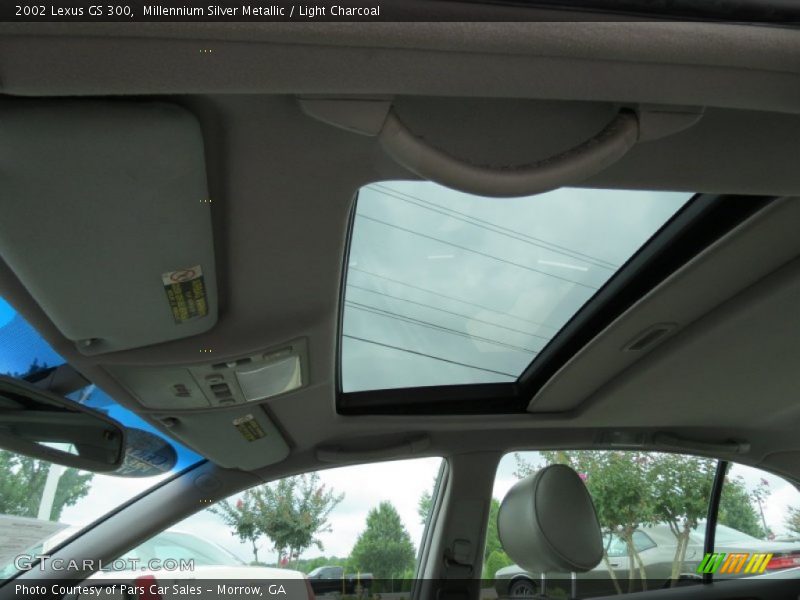 Sunroof of 2002 GS 300