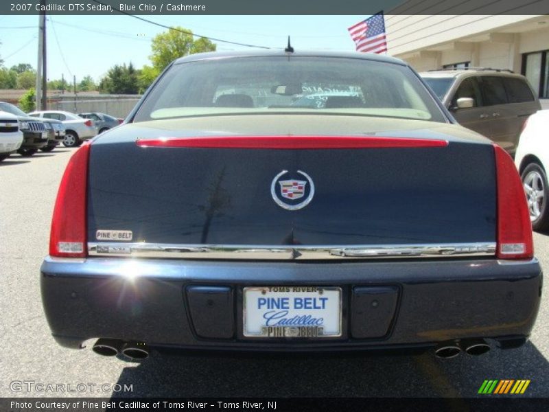 Blue Chip / Cashmere 2007 Cadillac DTS Sedan