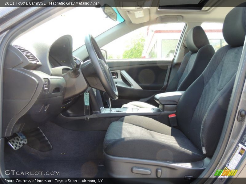 Magnetic Gray Metallic / Ash 2011 Toyota Camry SE