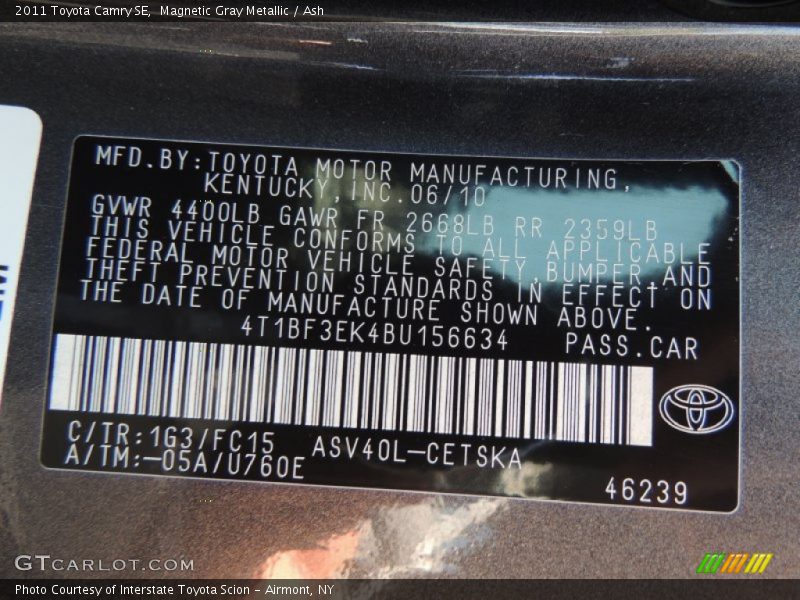 Magnetic Gray Metallic / Ash 2011 Toyota Camry SE
