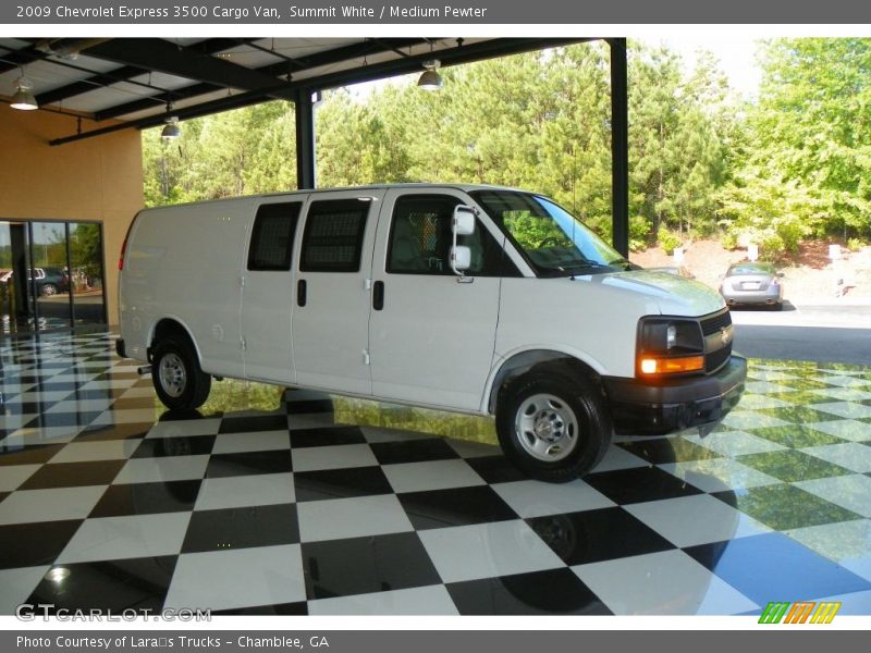 Summit White / Medium Pewter 2009 Chevrolet Express 3500 Cargo Van