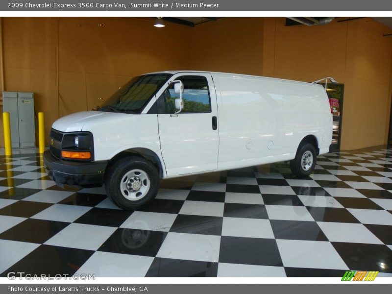 Summit White / Medium Pewter 2009 Chevrolet Express 3500 Cargo Van