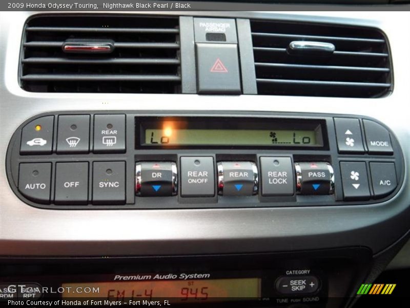 Nighthawk Black Pearl / Black 2009 Honda Odyssey Touring