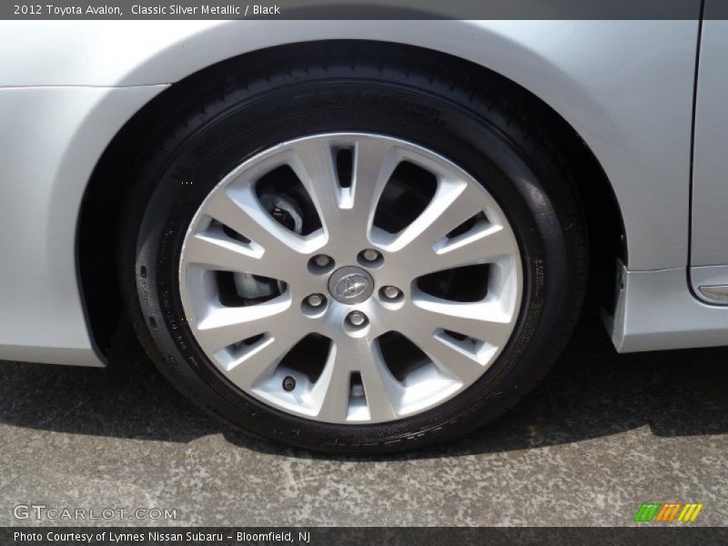 Classic Silver Metallic / Black 2012 Toyota Avalon