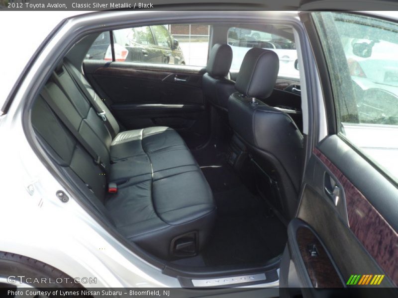 Classic Silver Metallic / Black 2012 Toyota Avalon