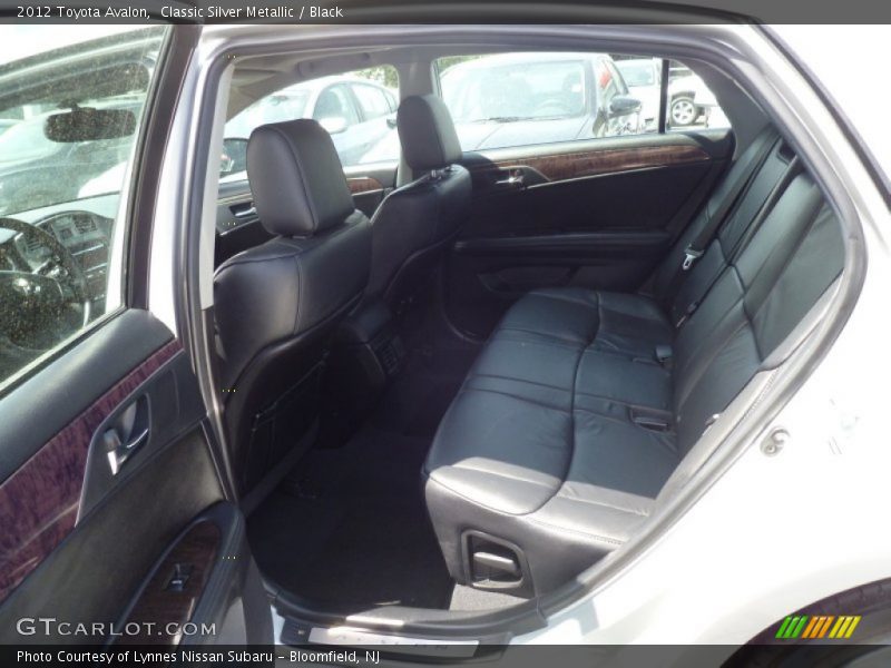 Classic Silver Metallic / Black 2012 Toyota Avalon