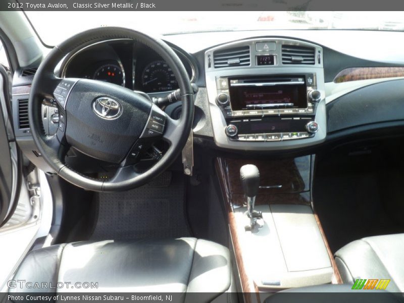 Classic Silver Metallic / Black 2012 Toyota Avalon