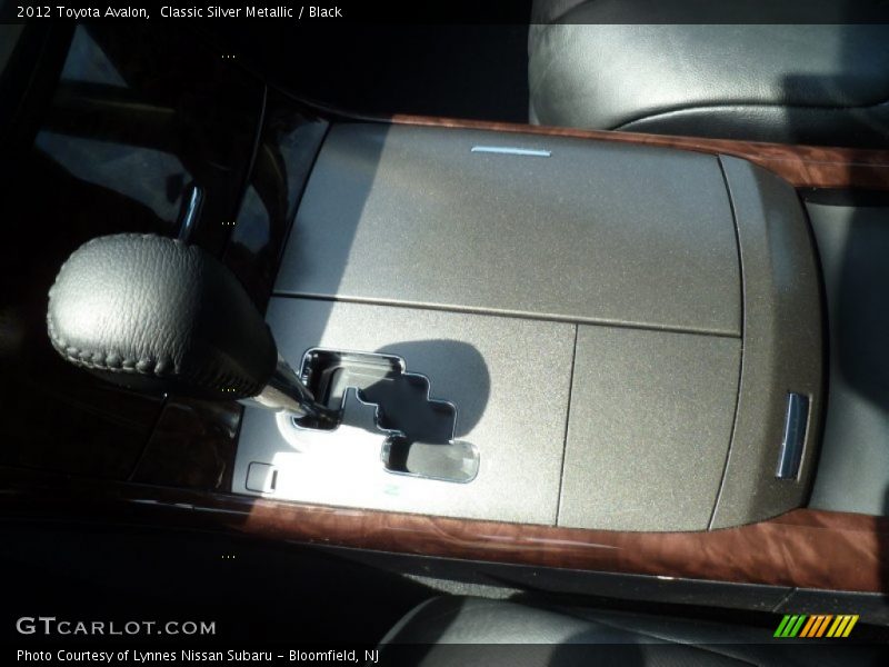 Classic Silver Metallic / Black 2012 Toyota Avalon
