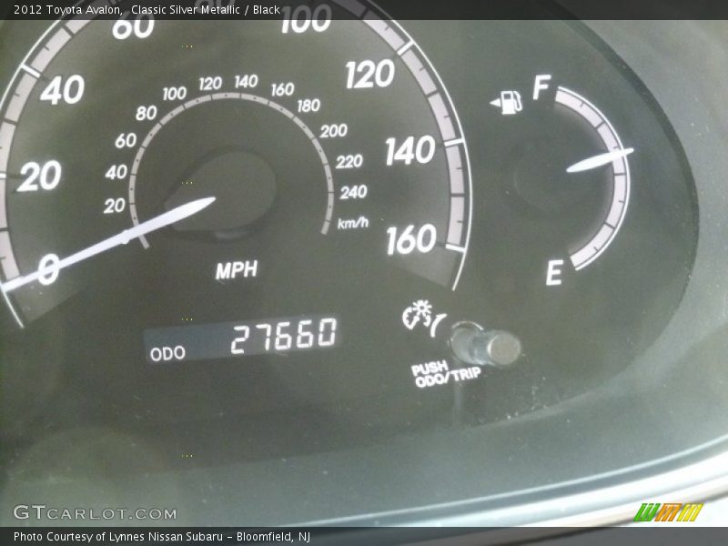 Classic Silver Metallic / Black 2012 Toyota Avalon