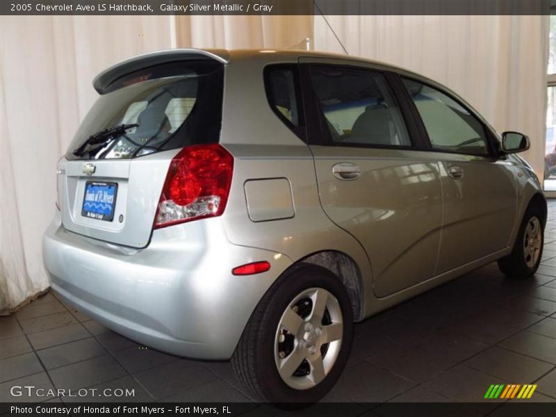 Galaxy Silver Metallic / Gray 2005 Chevrolet Aveo LS Hatchback
