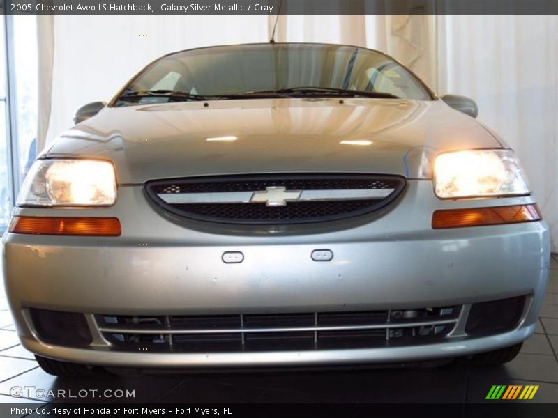 Galaxy Silver Metallic / Gray 2005 Chevrolet Aveo LS Hatchback