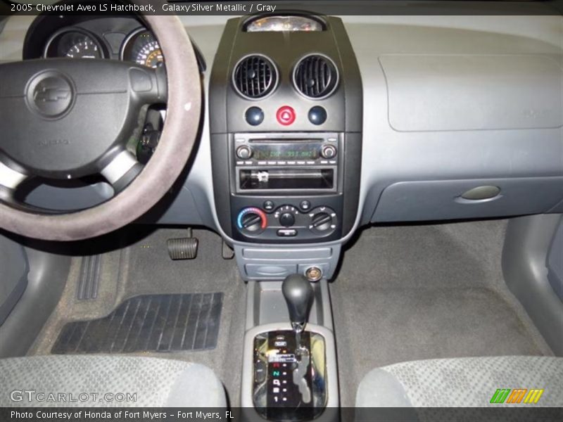Galaxy Silver Metallic / Gray 2005 Chevrolet Aveo LS Hatchback
