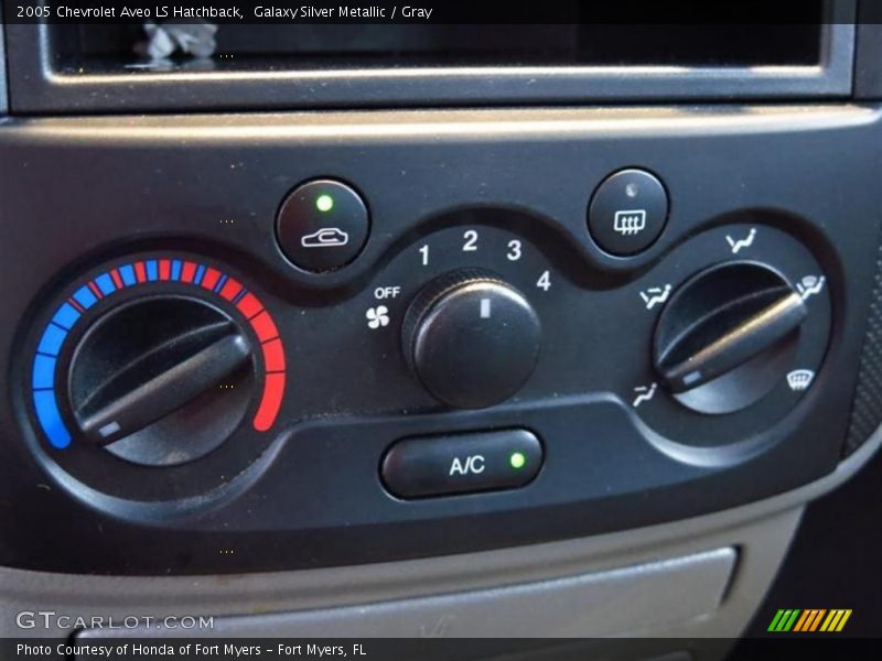 Galaxy Silver Metallic / Gray 2005 Chevrolet Aveo LS Hatchback