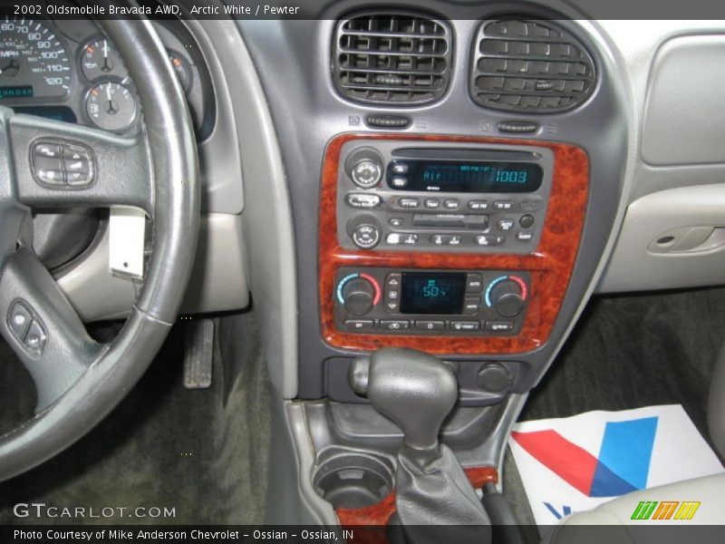 Controls of 2002 Bravada AWD