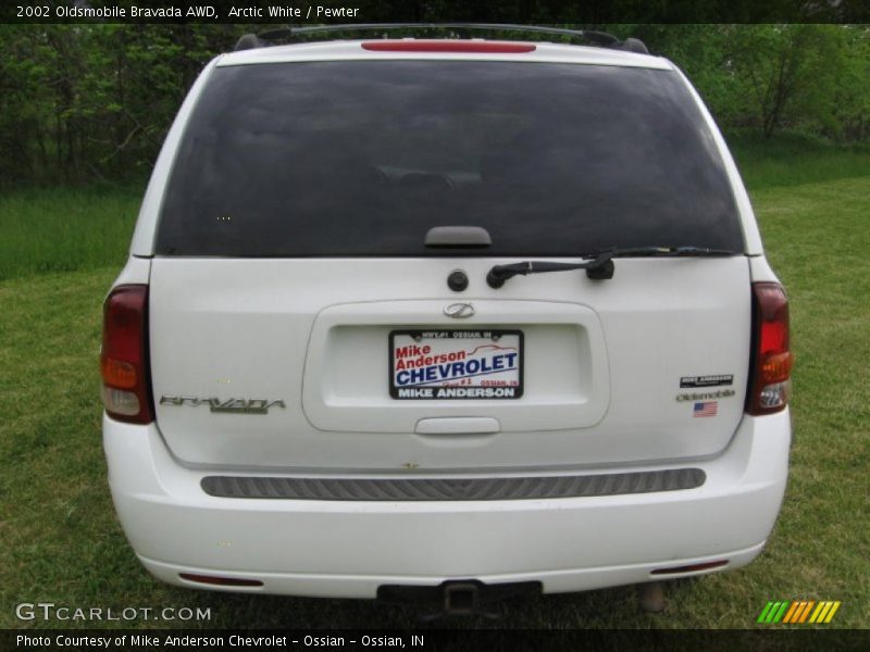 Arctic White / Pewter 2002 Oldsmobile Bravada AWD