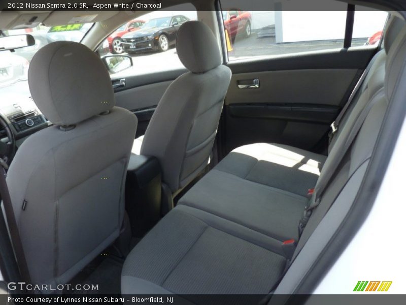 Aspen White / Charcoal 2012 Nissan Sentra 2.0 SR