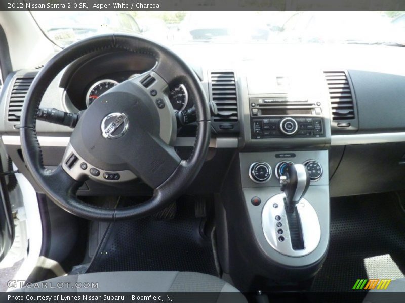 Aspen White / Charcoal 2012 Nissan Sentra 2.0 SR