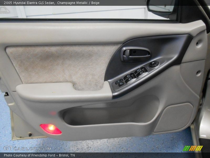 Champagne Metallic / Beige 2005 Hyundai Elantra GLS Sedan