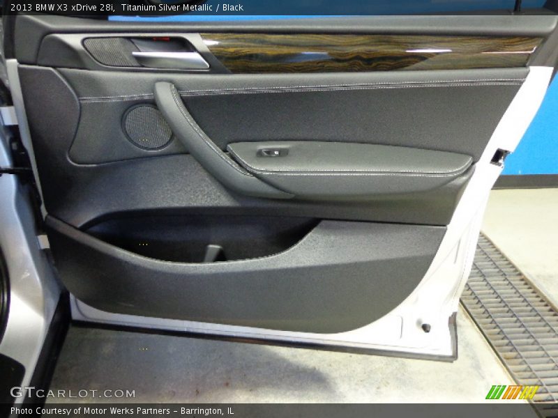 Titanium Silver Metallic / Black 2013 BMW X3 xDrive 28i