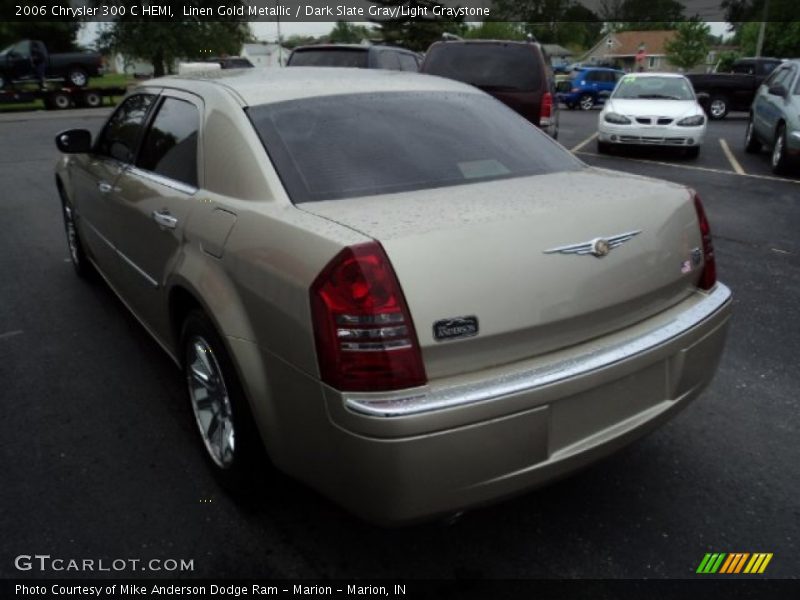 Linen Gold Metallic / Dark Slate Gray/Light Graystone 2006 Chrysler 300 C HEMI