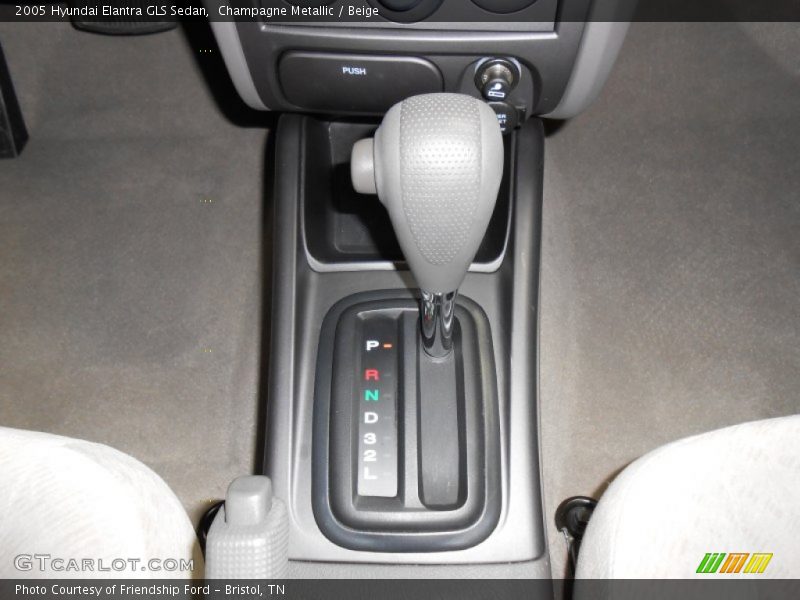 Champagne Metallic / Beige 2005 Hyundai Elantra GLS Sedan