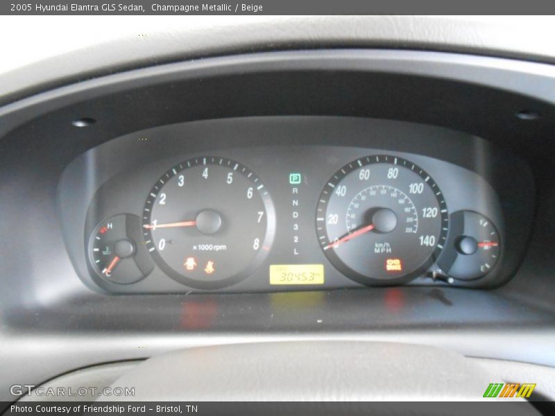 Champagne Metallic / Beige 2005 Hyundai Elantra GLS Sedan