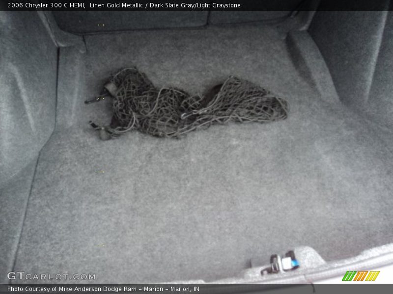 Linen Gold Metallic / Dark Slate Gray/Light Graystone 2006 Chrysler 300 C HEMI