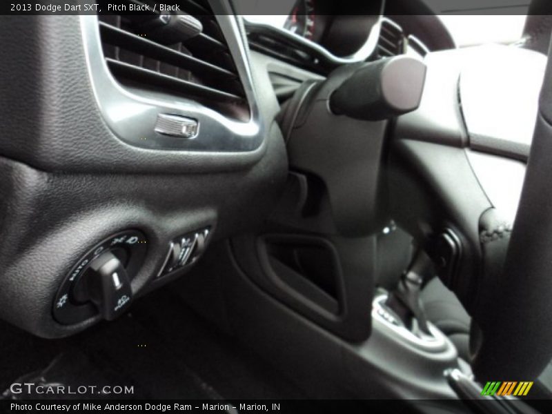 Pitch Black / Black 2013 Dodge Dart SXT