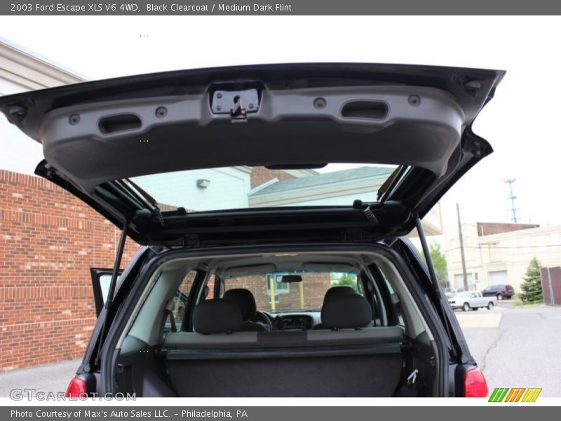 Black Clearcoat / Medium Dark Flint 2003 Ford Escape XLS V6 4WD