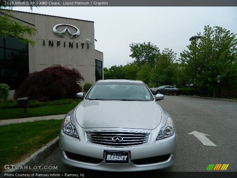 Liquid Platinum / Graphite 2010 Infiniti G 37 x AWD Coupe