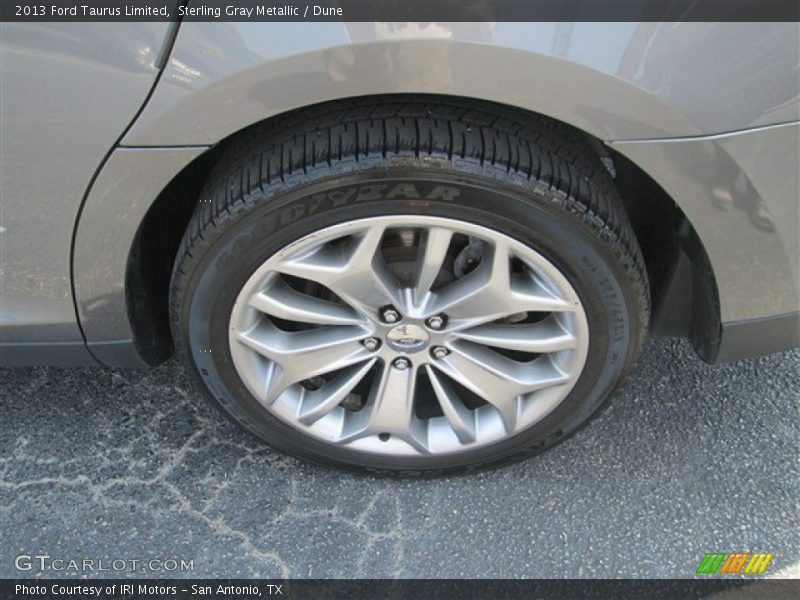 Sterling Gray Metallic / Dune 2013 Ford Taurus Limited