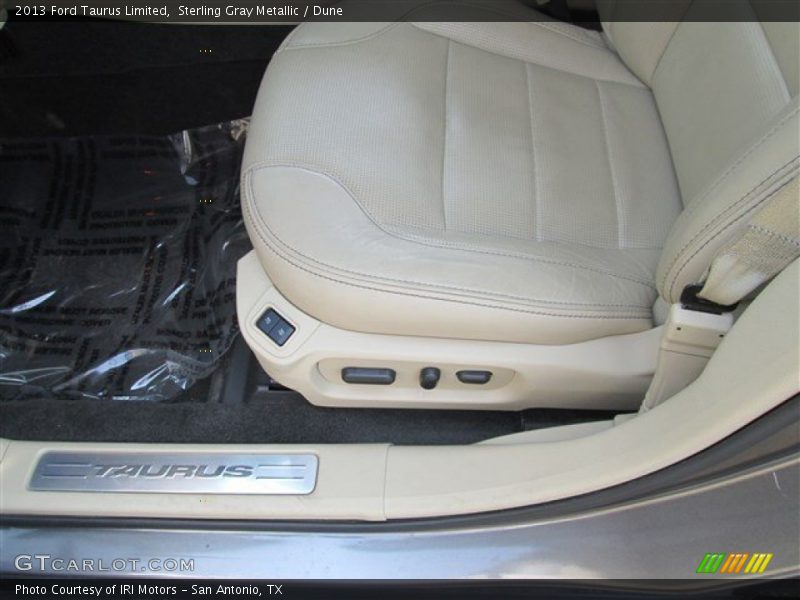 Sterling Gray Metallic / Dune 2013 Ford Taurus Limited