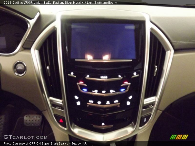 Radiant Silver Metallic / Light Titanium/Ebony 2013 Cadillac SRX Premium FWD