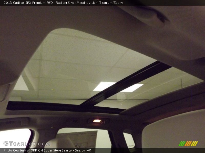 Radiant Silver Metallic / Light Titanium/Ebony 2013 Cadillac SRX Premium FWD