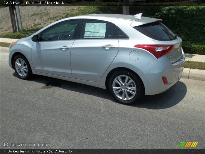 Silver / Black 2013 Hyundai Elantra GT