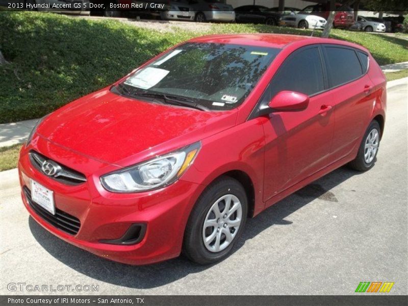 Boston Red / Gray 2013 Hyundai Accent GS 5 Door