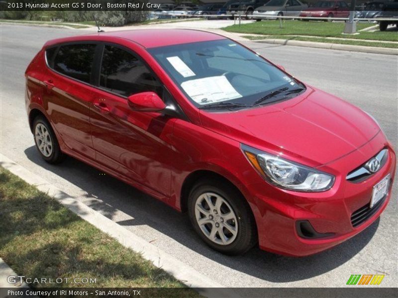 Boston Red / Gray 2013 Hyundai Accent GS 5 Door