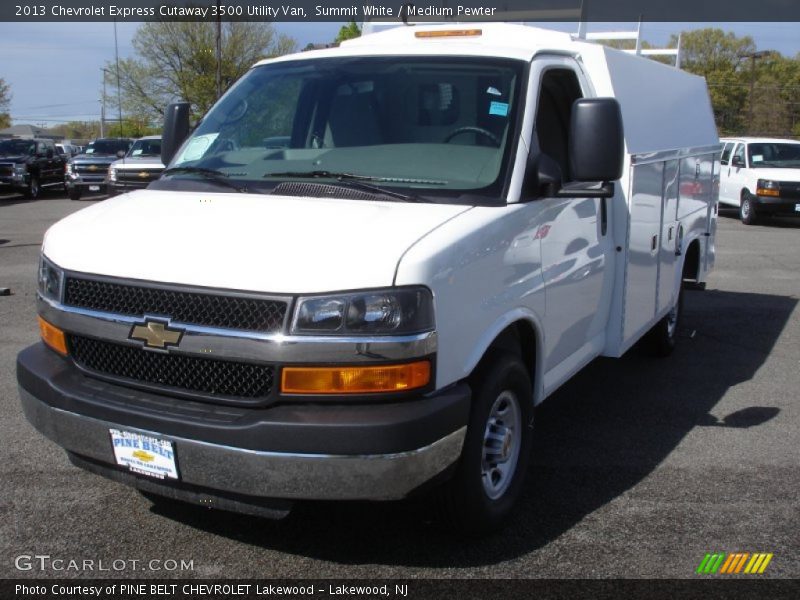 Summit White / Medium Pewter 2013 Chevrolet Express Cutaway 3500 Utility Van