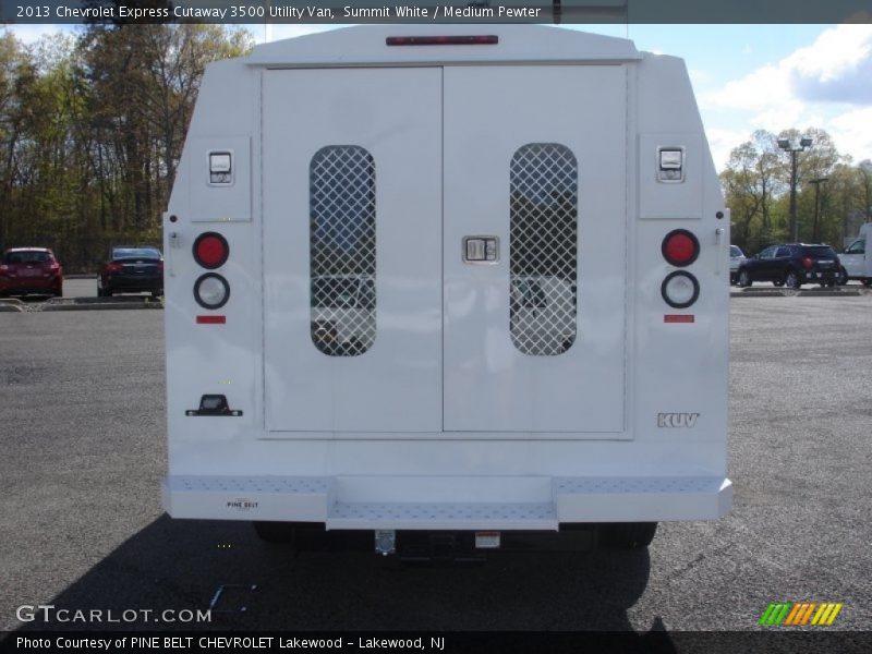 Summit White / Medium Pewter 2013 Chevrolet Express Cutaway 3500 Utility Van