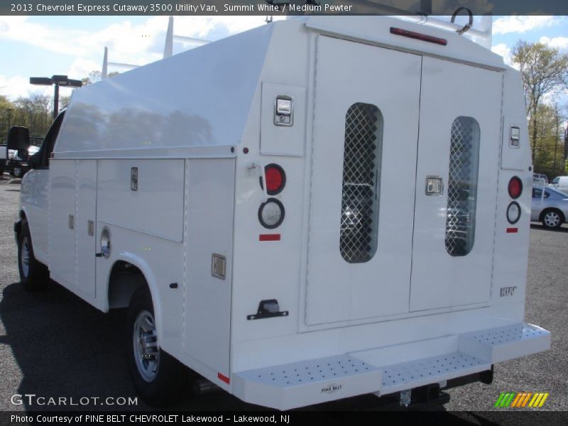 Summit White / Medium Pewter 2013 Chevrolet Express Cutaway 3500 Utility Van