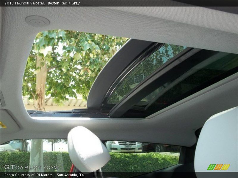 Boston Red / Gray 2013 Hyundai Veloster
