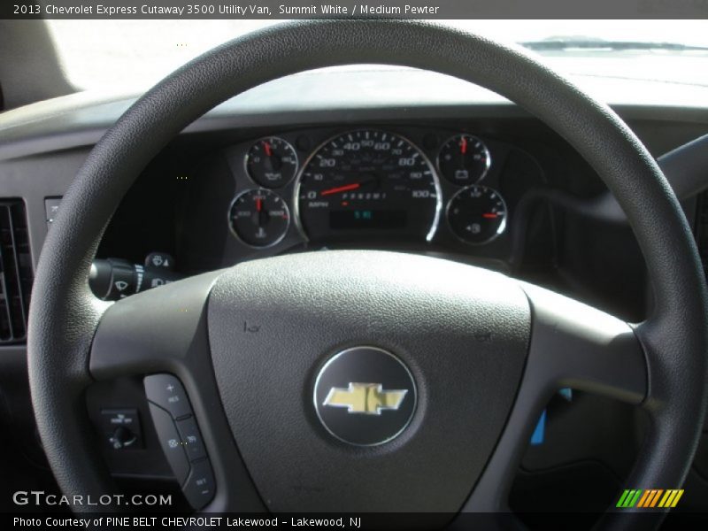 Summit White / Medium Pewter 2013 Chevrolet Express Cutaway 3500 Utility Van