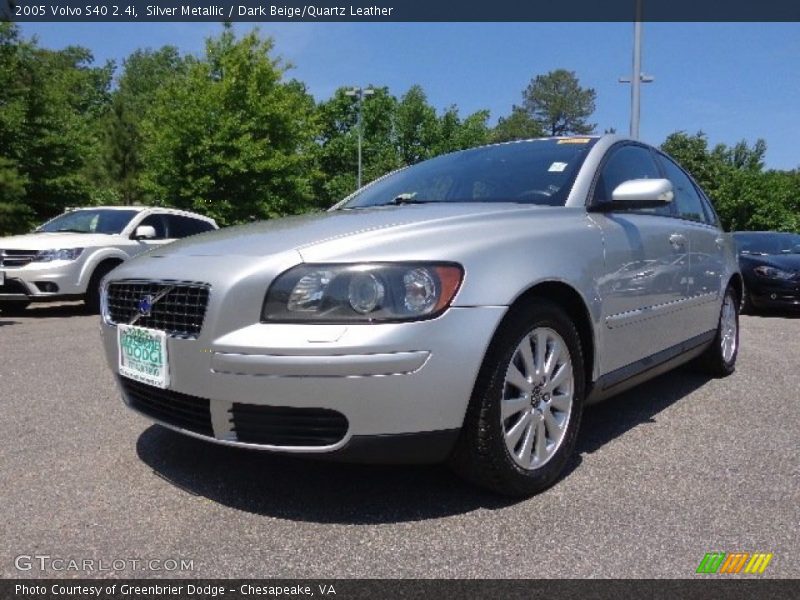 Silver Metallic / Dark Beige/Quartz Leather 2005 Volvo S40 2.4i