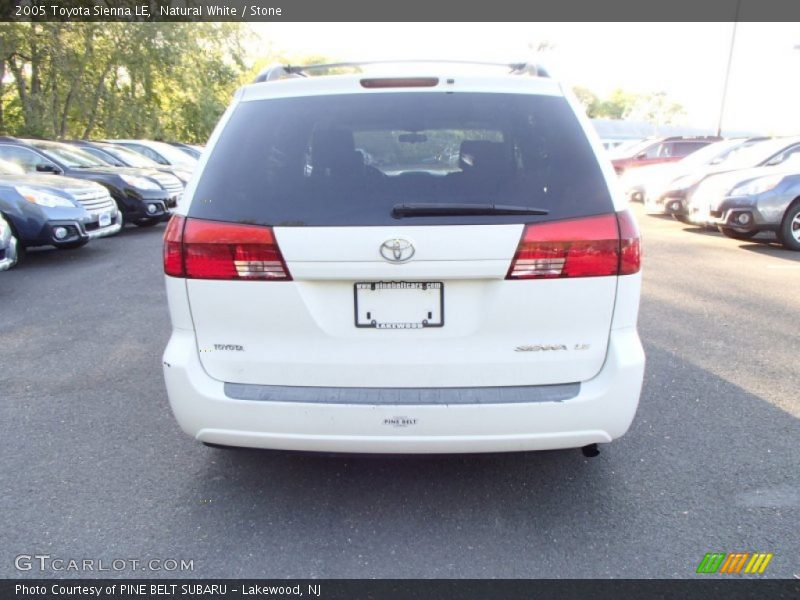 Natural White / Stone 2005 Toyota Sienna LE