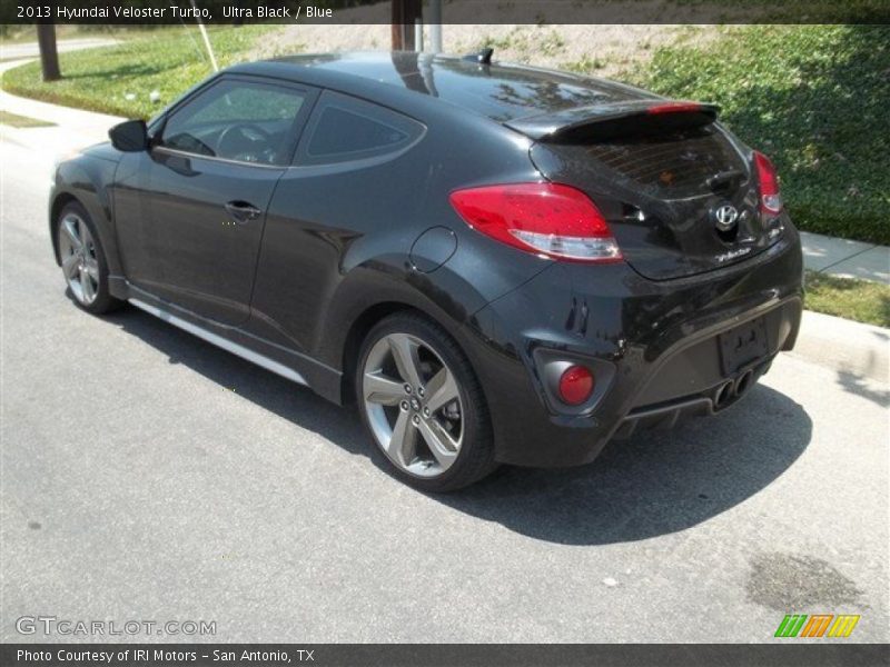 Ultra Black / Blue 2013 Hyundai Veloster Turbo