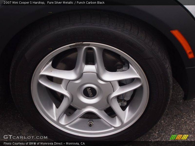 Pure Silver Metallic / Punch Carbon Black 2007 Mini Cooper S Hardtop