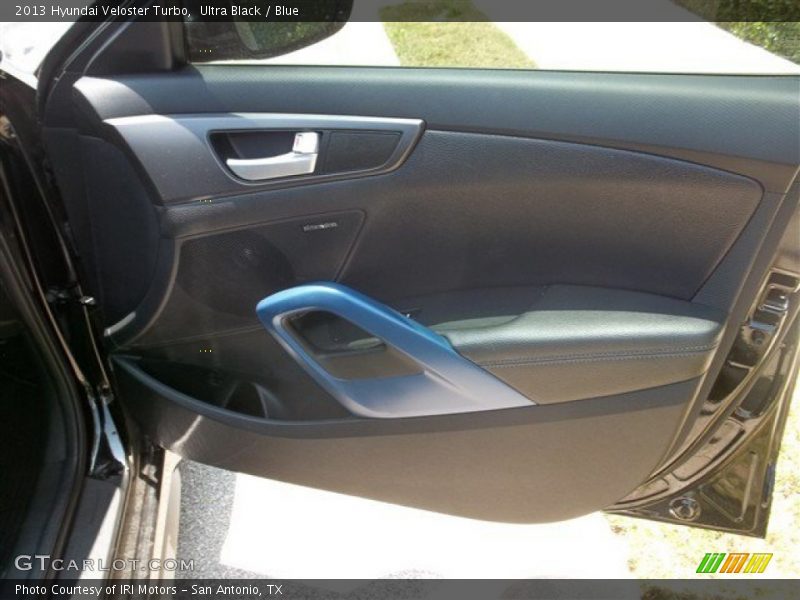 Ultra Black / Blue 2013 Hyundai Veloster Turbo