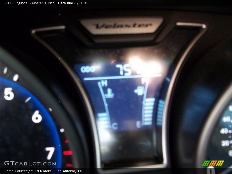 Ultra Black / Blue 2013 Hyundai Veloster Turbo