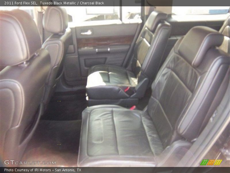 Tuxedo Black Metallic / Charcoal Black 2011 Ford Flex SEL